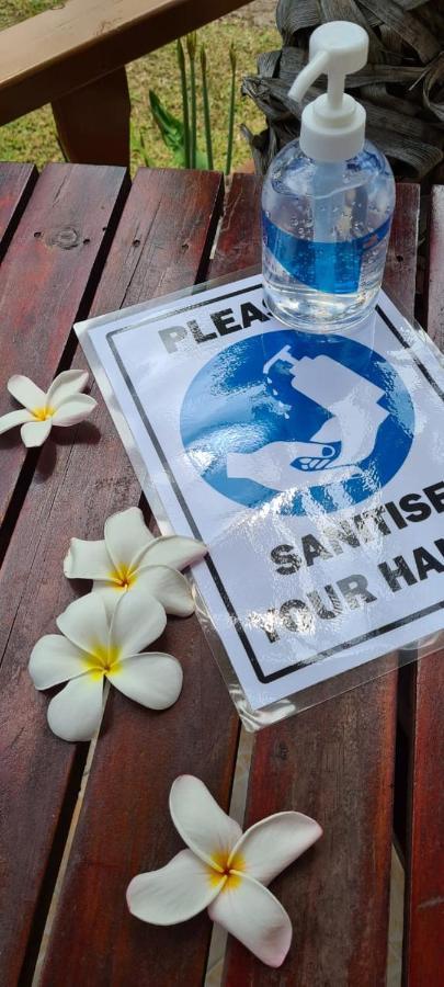 Chez Lester Baie Sainte Anne Bagian luar foto